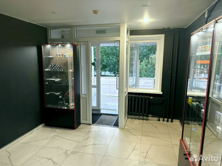 Табачный магазин с доходом + 225 к