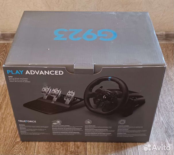 Игровой руль logitech g923 со станиной и кпп