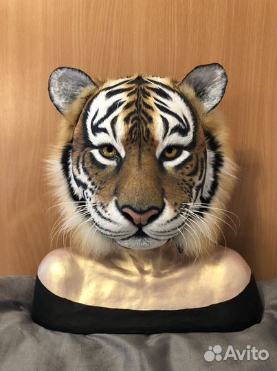 Реалистичная маска тигр