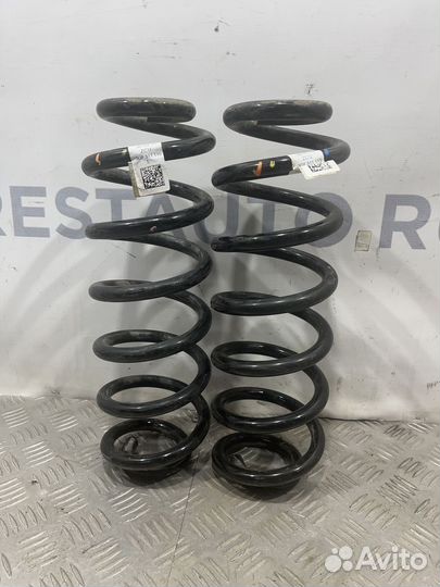 Пружина задняя Volkswagen Teramont