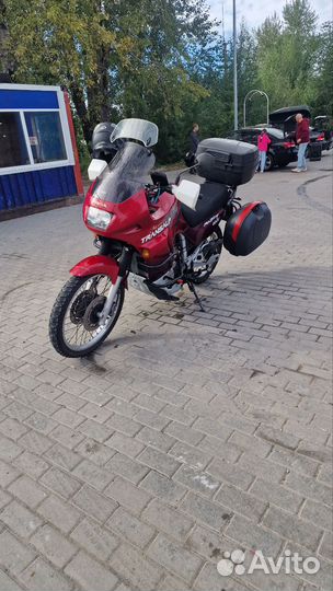 Honda transalp XL600V