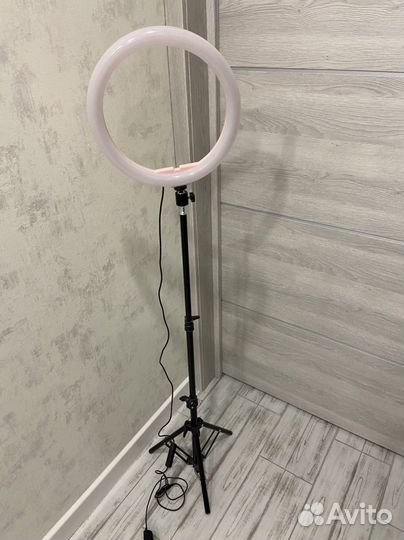 Кольцевая лампа 28 см