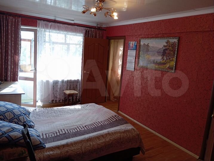 Комната 29 м² в 4-к., 2/5 эт.