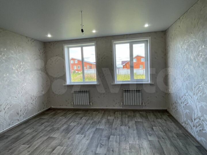 Дом 107,5 м² на участке 12 га