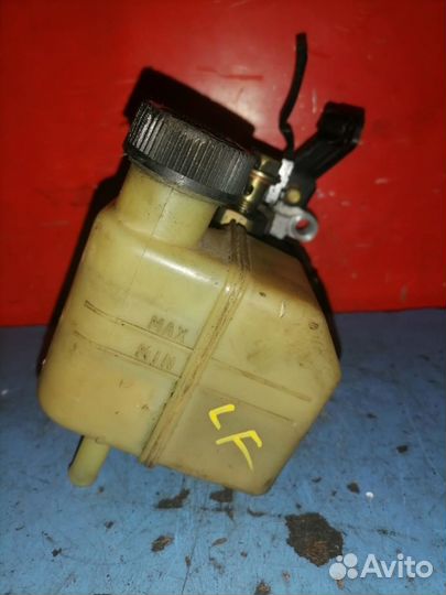 Насос гур Mazda 6 GG 2.0 LF 2.3 L3