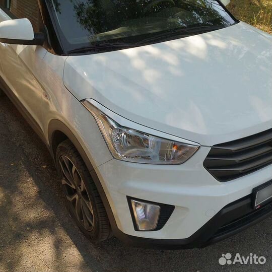 Накладки на переднюю оптику Hyundai Creta