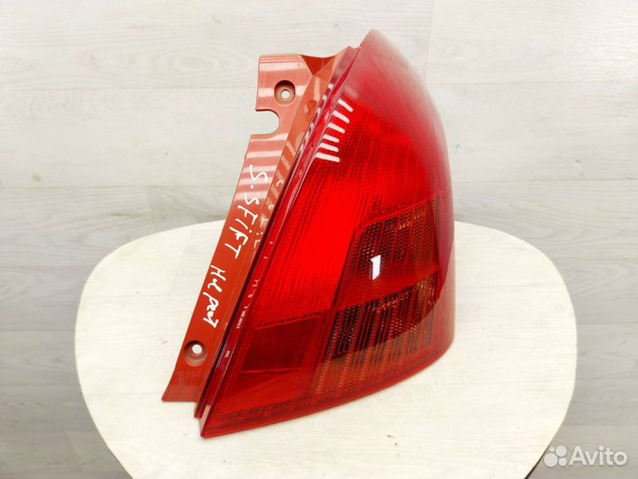 Фонарь задний правый Suzuki Swift 2004-2011