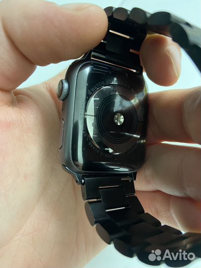 Часы apple watch 4 44mm nike+