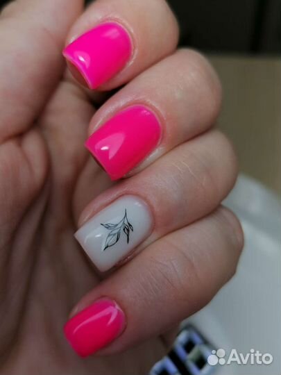 Маникюр, педикюр