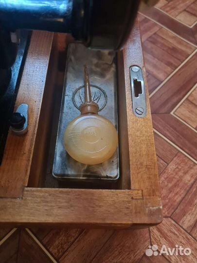 Швейная машинка подольск 2М