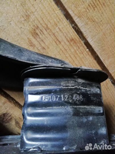 Усилитель заднего лада веста