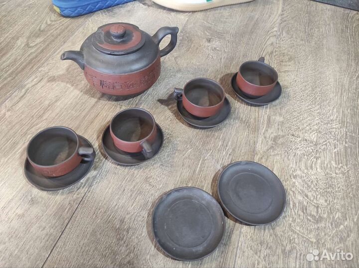 Глиняный чайный сервиз