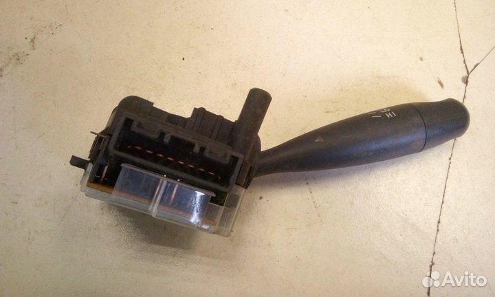 Переключатель подрулевой стеклоочистителей