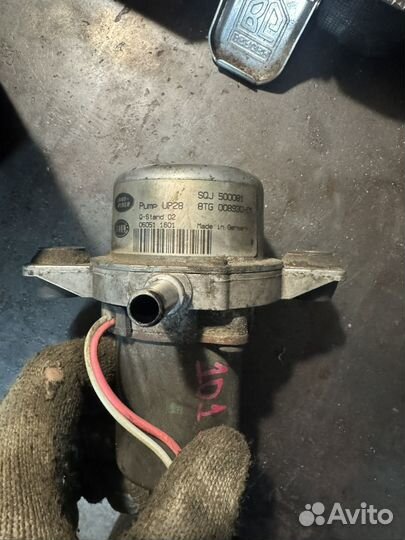 Вакуумный насос с ресивером Land Rover