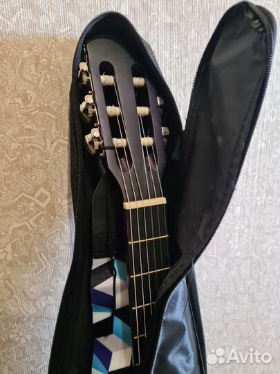 Классическая гитара 7 8