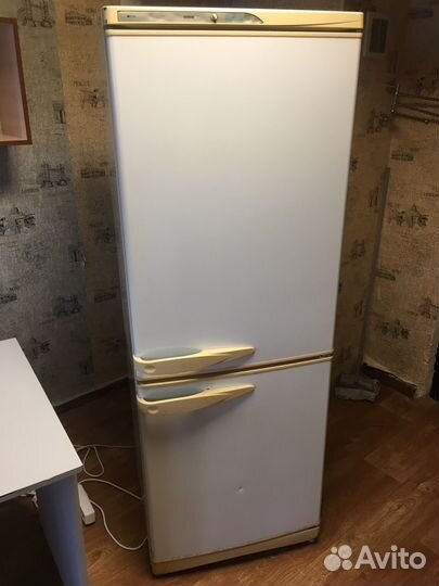 Холодильник stinol