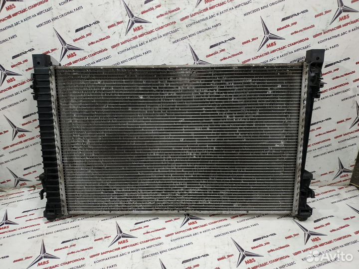 Радиатор w203 Mercedes 1.8 - 3.2