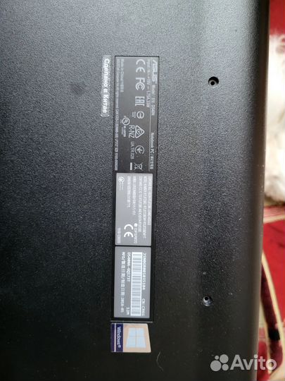 Ноутбук asus
