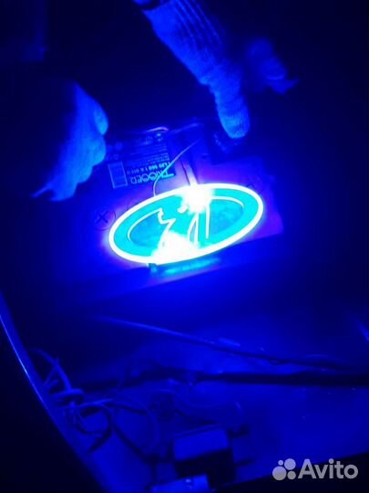 Эмблема лада с подсветкой