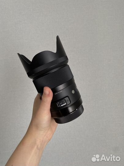 Объектив Sigma 35mm F 1.4 DG Art