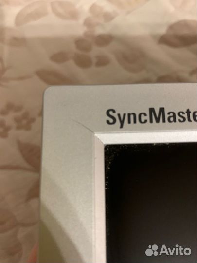 Монитор Samsung SyncMaster 913BM