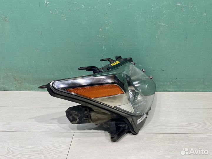 Фара правая Lexus LX 3 LX570 J200 (2007-2012)