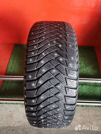 Goodyear UltraGrip Arctic 2 225/45 R17 94T