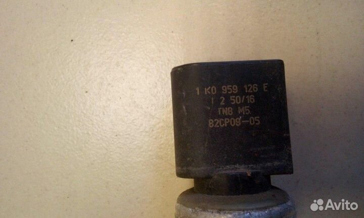 Трубка кондиционера Skoda Octavia