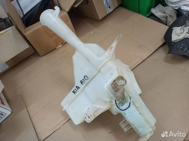 RIO 3 Бачок Омывателя