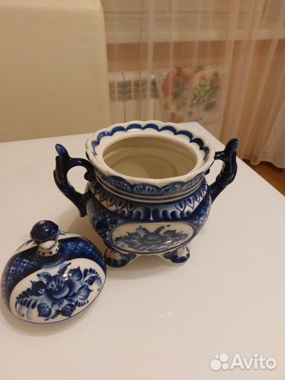 Конфетница фарфор