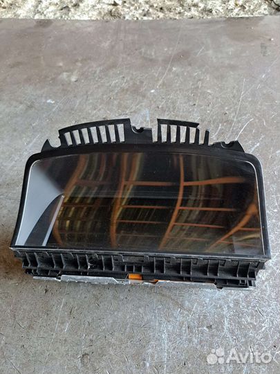 Монитор информационный на BMW E65 E66