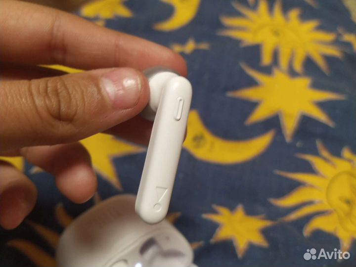 Беспроводные наушники JBL tune225TWS