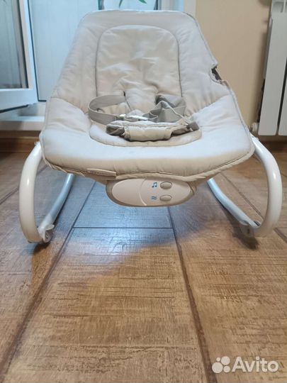 Шезлонг детский