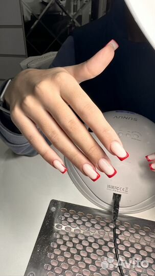 Мастер маникюра и педикюра