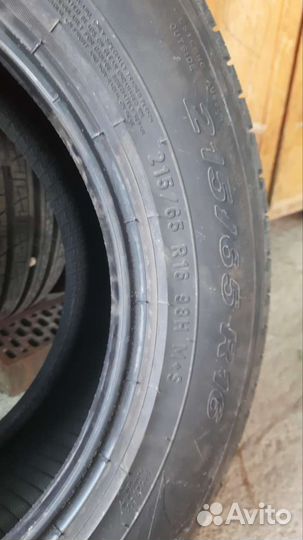 Pirelli Scorpion All Season SF2 215/65 R16 98H