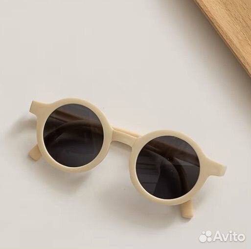 Детские солнцезащитные очки