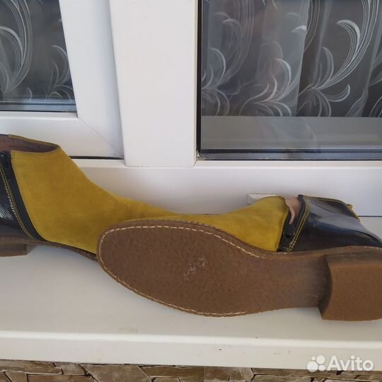 Испанские новые ботинки