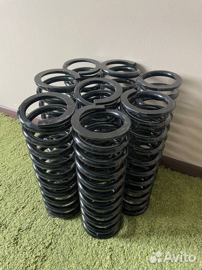 Пружина трапов наружная 83853-8525070