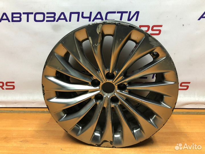 Hyundai Genesis G90 Литой диск R19