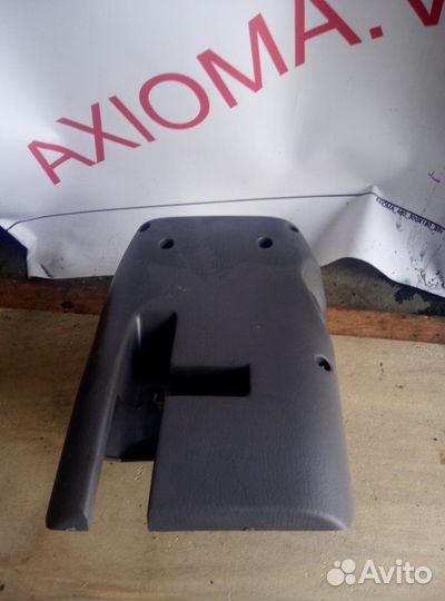 Кожух рулевой колонки nissan datsun