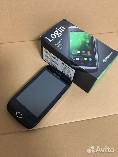 МегаФон Login, 4 ГБ