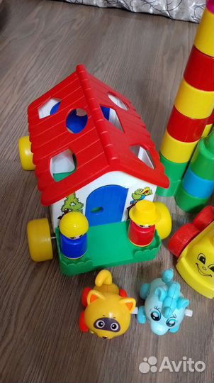 Развивающие игрушки пакетом
