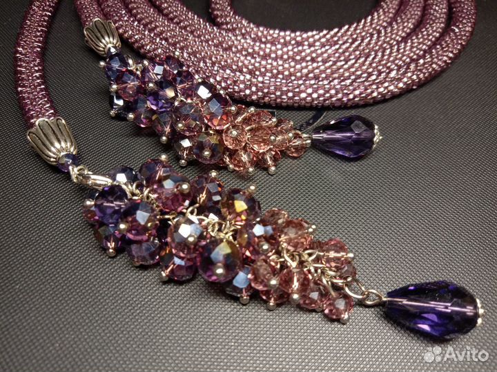 Лариат из бисера