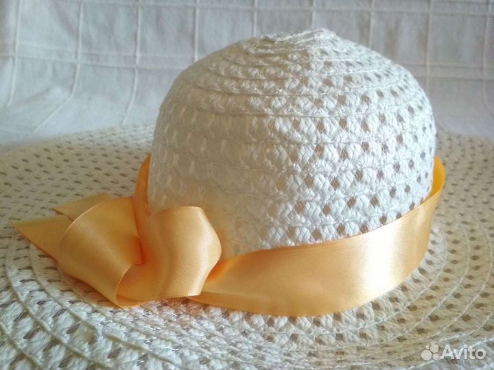 Шляпа женская с широкими полями