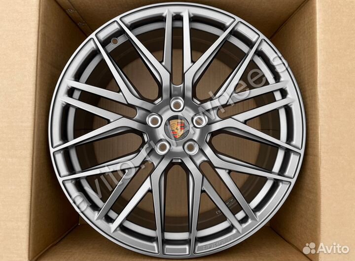 Кованые диски Porsche Macan R19 наличие