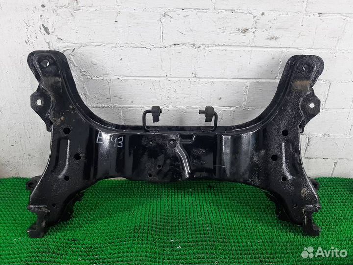 Подрамник передний Hyundai Matrix 2004