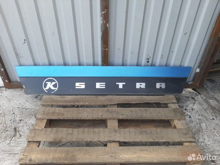 Передняя решётка Setra 315 2000