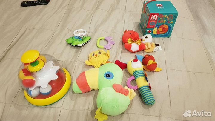 Развивающие игрушки пакетом