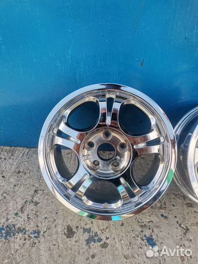 Продаю хромированные диски R15
