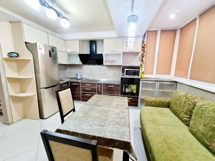 3-к. квартира, 109,8 м², 6/13 эт.